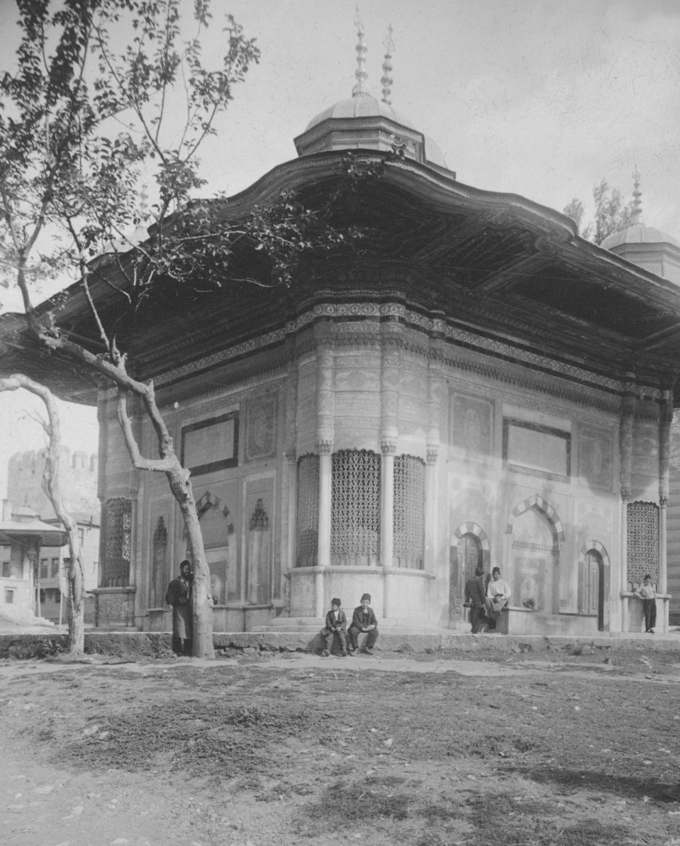 1900'lerde  III. Ahmet Çeşmesi Fotoğrafları