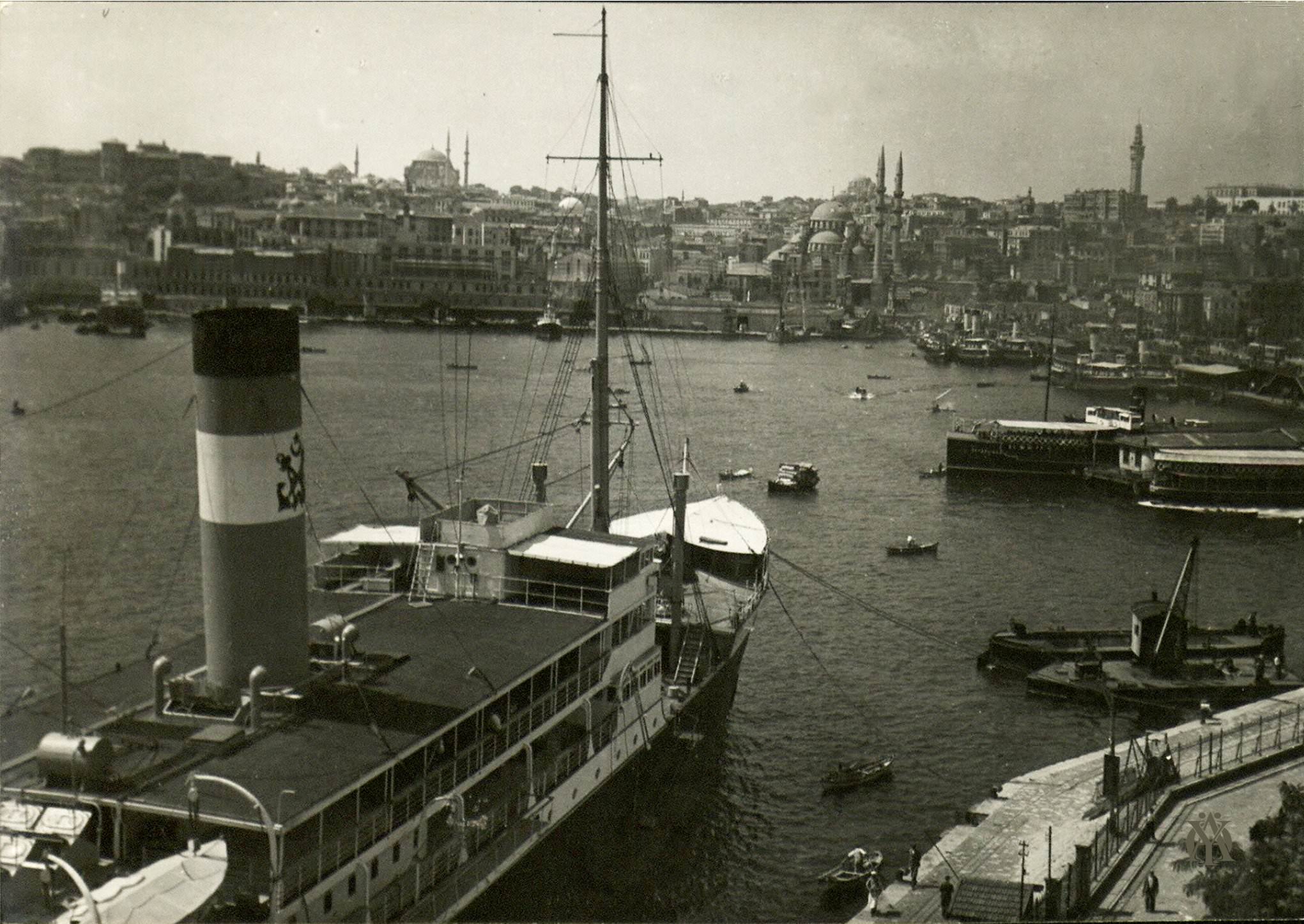 1930'larda Karaköy Rıhtımı
