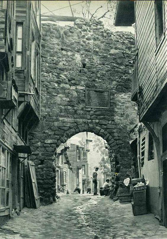 Eski İstanbul: 1950′lerde Yanıkkapı