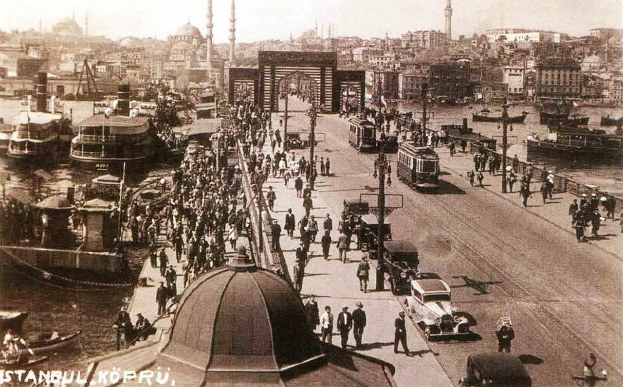 4. Galata Köprüsü