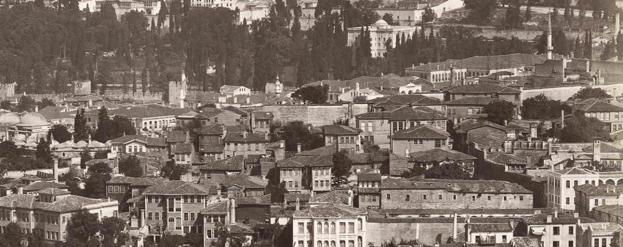 7 fotoğraflık bir  Guillaume Berggren serisi. 1875 yılı