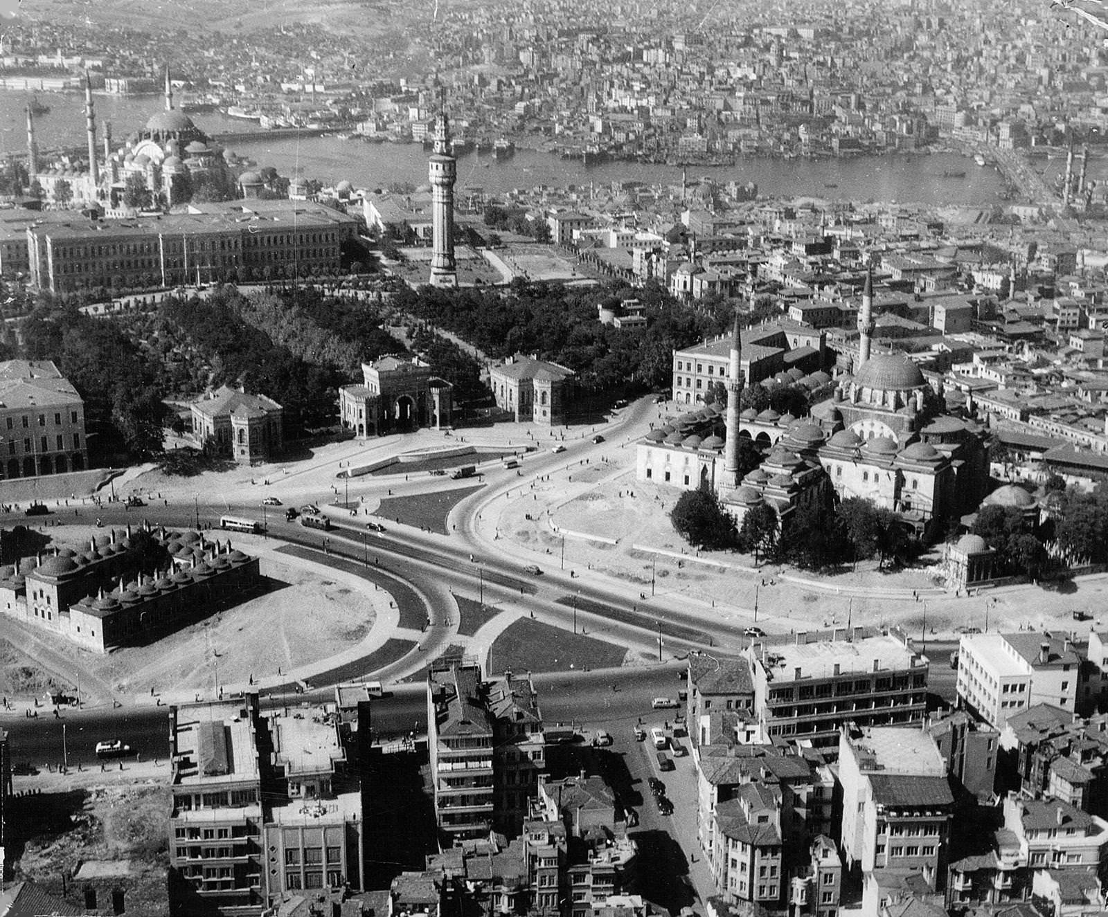7096 - Havadan Beyazıt Meydanı / 1958