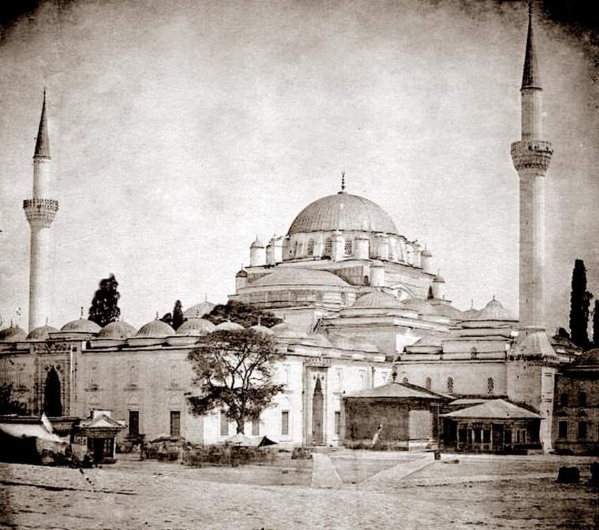 Beyazıt Camii