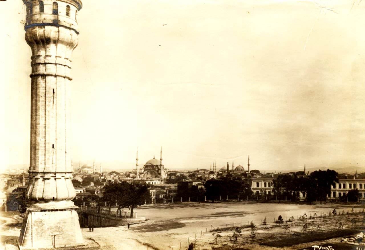 Beyazıt Kulesi ve Çevresi