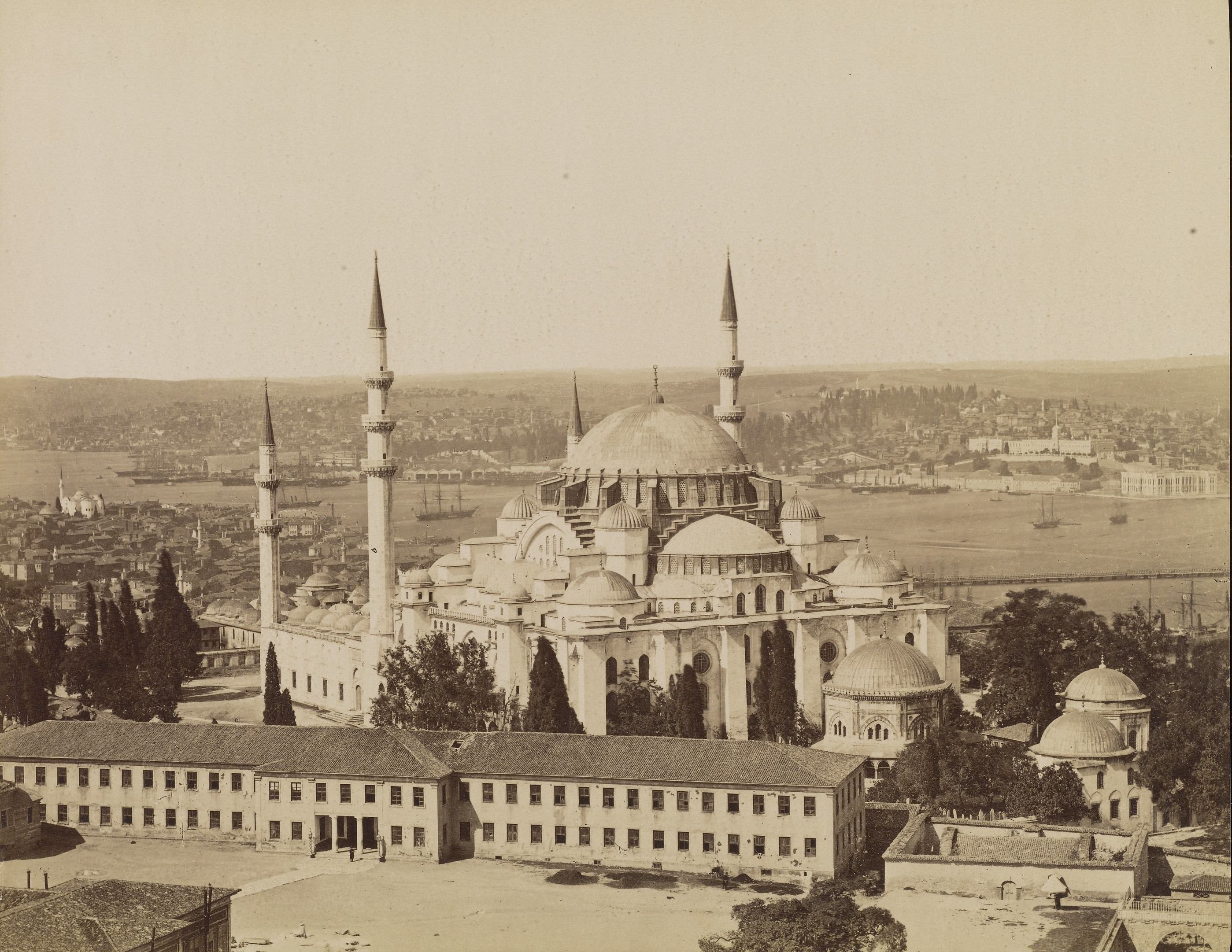 Beyazıt Kulesi'nden Süleymaniye Camii / 1872 Öncesi
