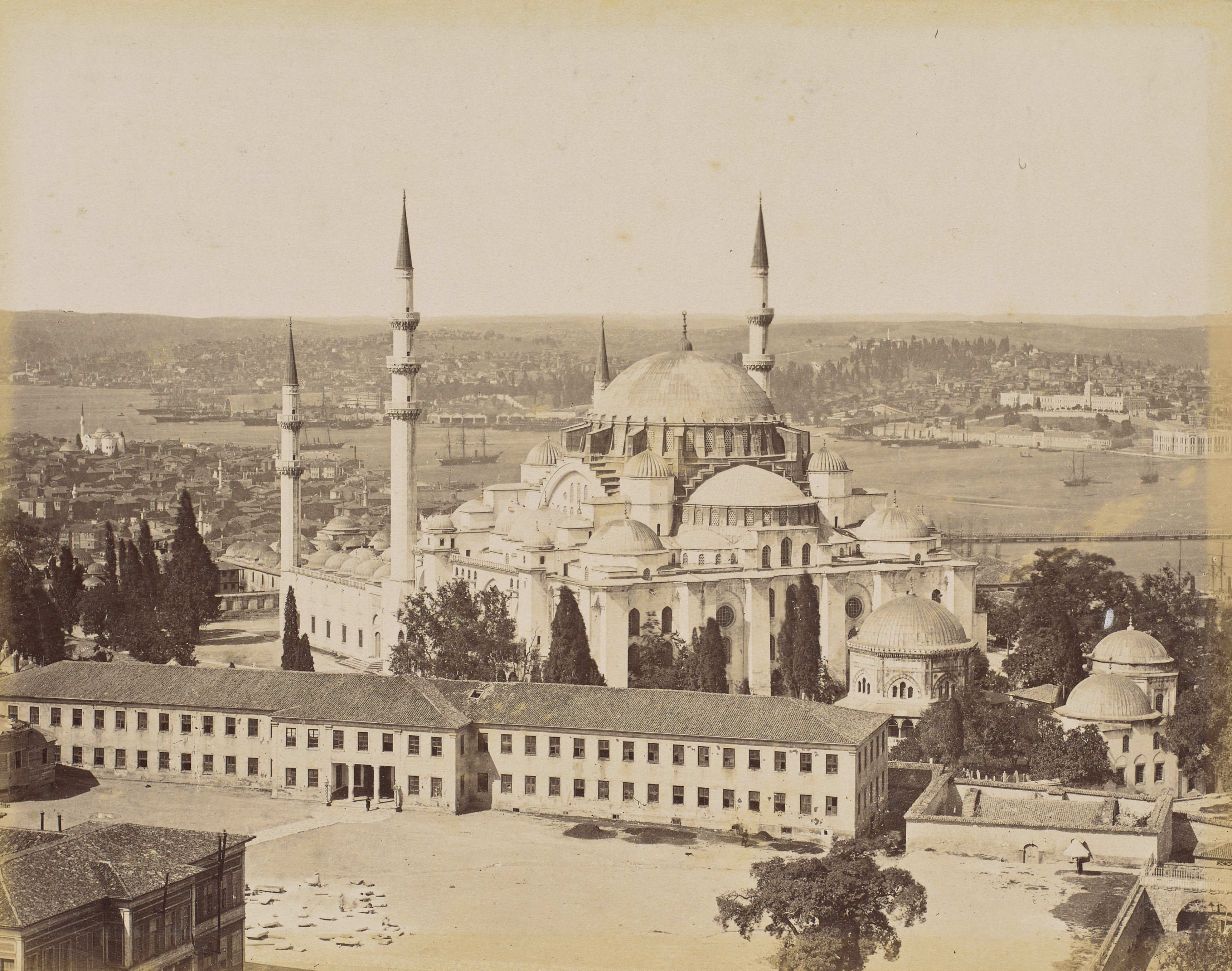 Beyazıt Kulesi'nden Süleymaniye Yönü / Pascal Sébah Fotoğrafı