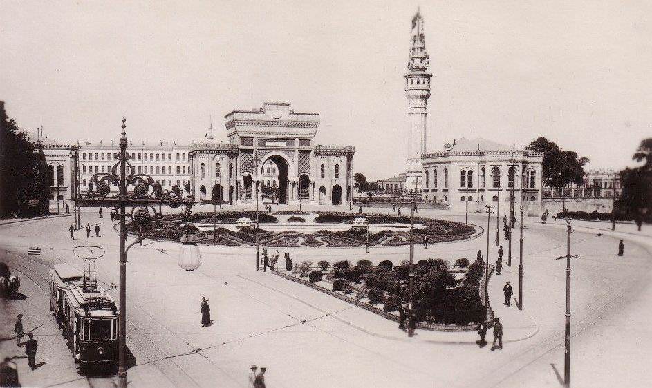 Beyazıt Meydanı