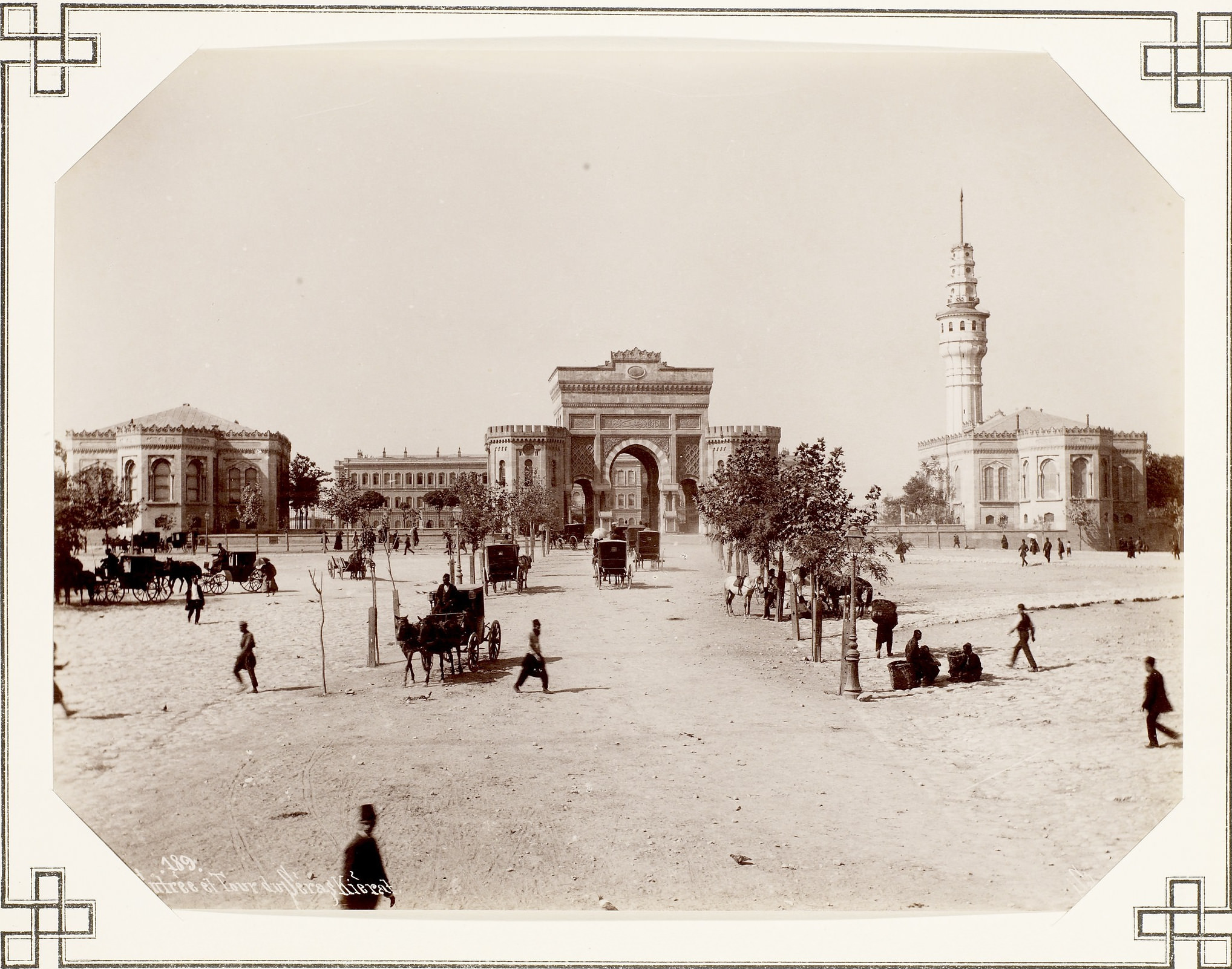 Beyazıt Meydanı / Sébah & Joaillier Fotoğrafı