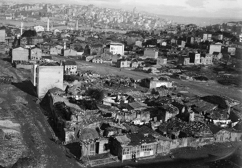 Bozdoğan Kemeri üzerinden Unkapanı