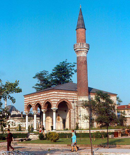 Burmalı Mescit, 1968