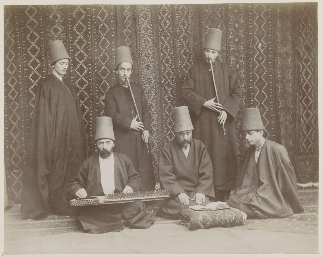 Dervişler Gülmez Fréres Fotoğrafı
