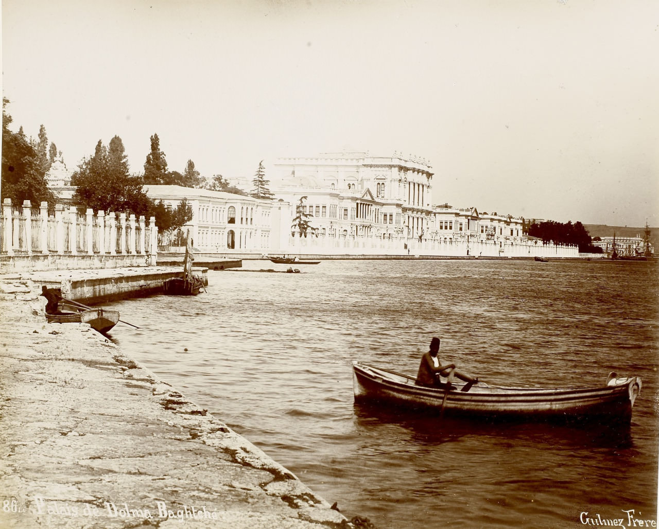 Dolmabahçe Sarayı Gulmez Fréres