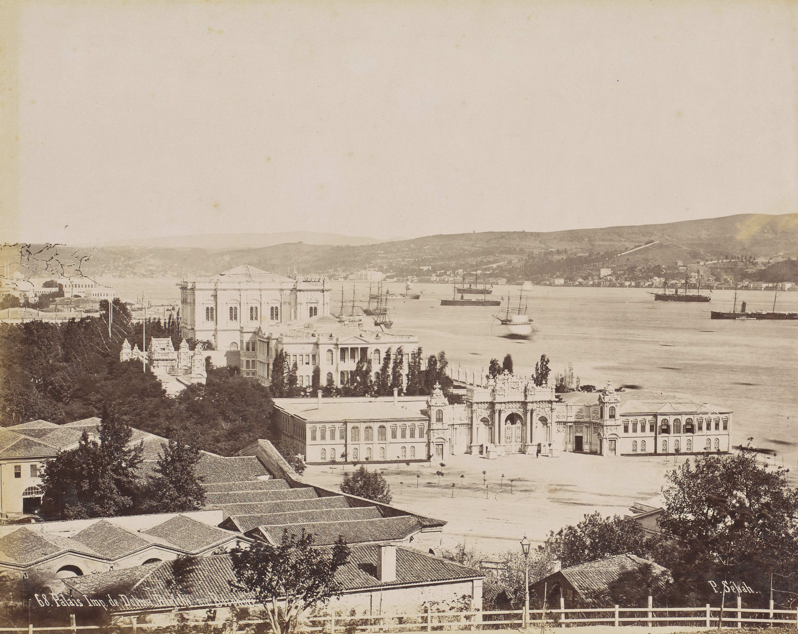 Dolmabahçe Sarayı ve Çevresi, Has Ahırları / Pascal Sébah / 1875