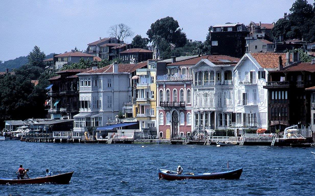 Eski İstanbul: Yeniköy Yalıları / 1982