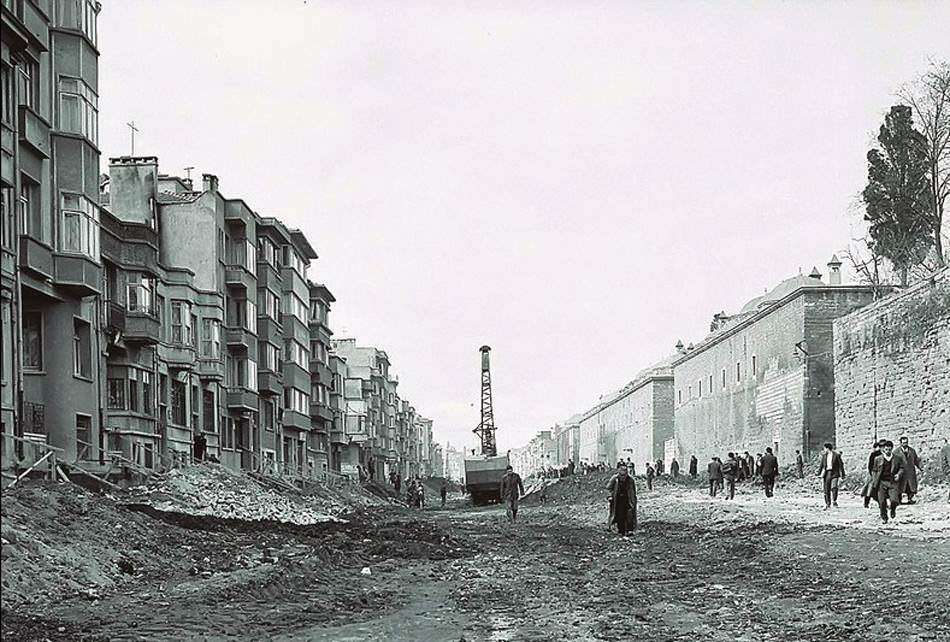 Fevzi Paşa Caddesi yol çalışması, Fatih.