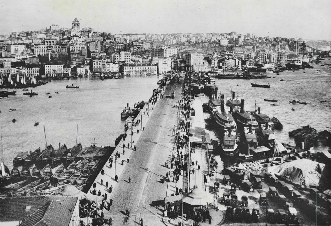 Galata Köprüsü, 1926