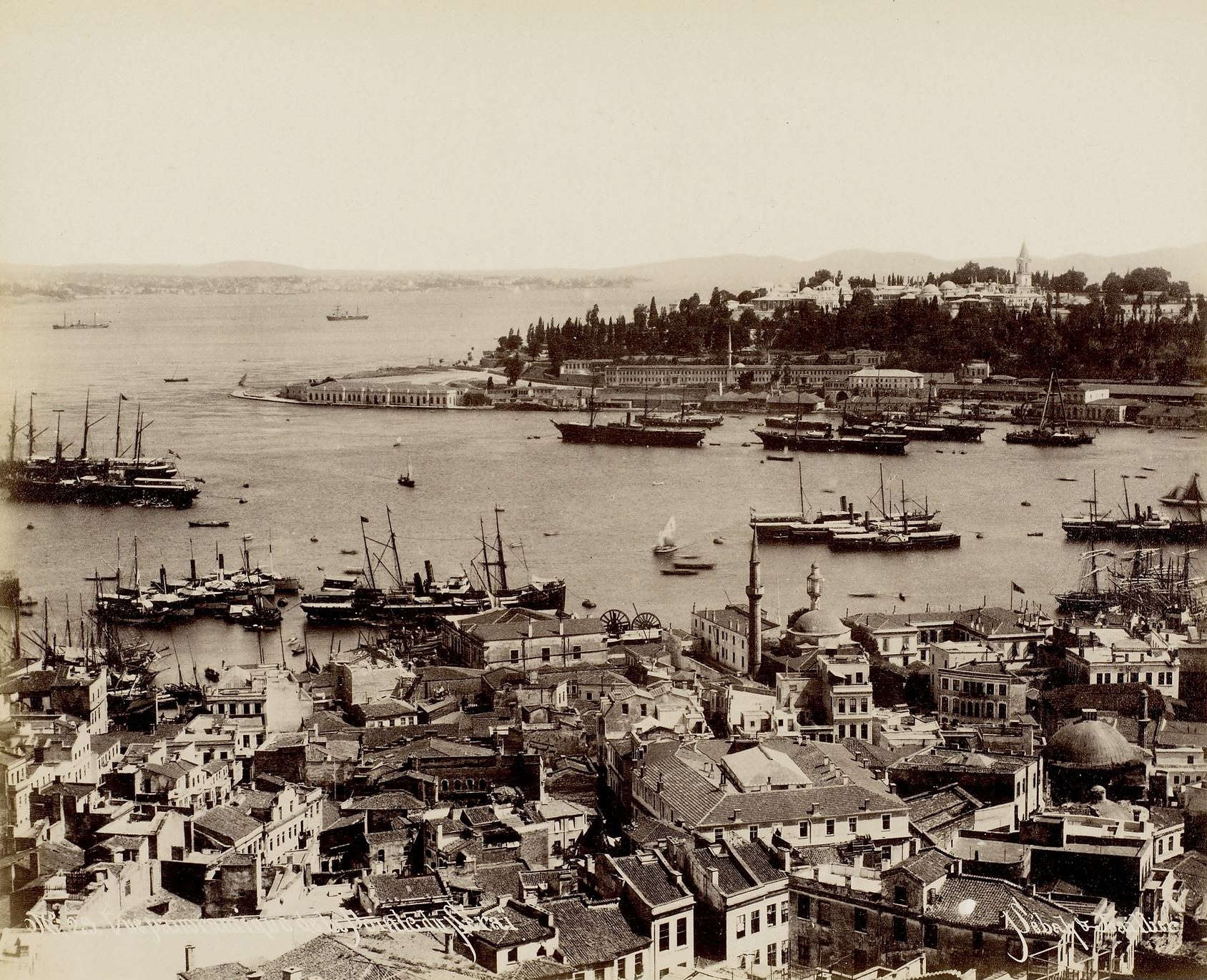 Galata Kulesi'nden Sarayburnu / Sébah ve Joaillier Fotoğrafı / 1880'ler