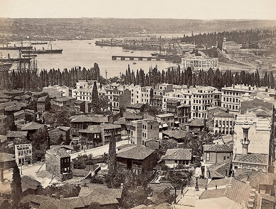 Galata Kulesi'nden Şişhane-Kasımpaşa'ya bakış