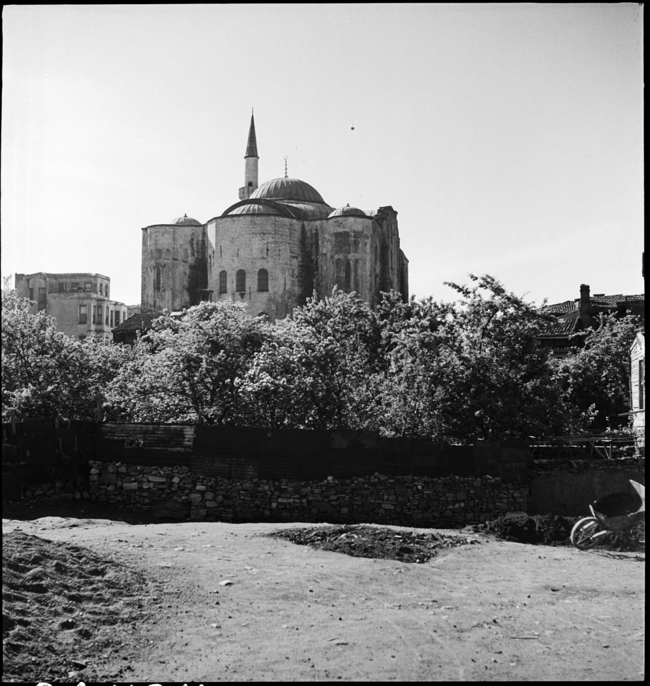 Gül Camii / Ayakapı Nicholas V. Artamonoff Arşivi Mayıs 1938