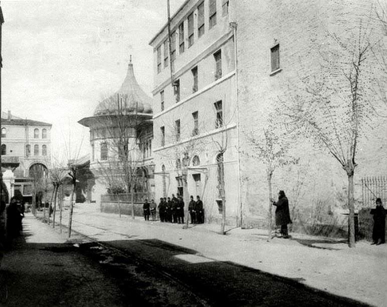 Gülhane Alemdar Caddesi Eski Telgrafhane Binası