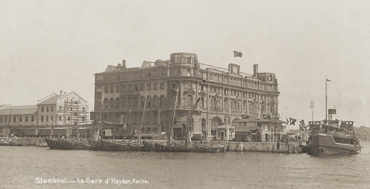 Haydarpaşa Garı Çatısız Halde İken Görünümü