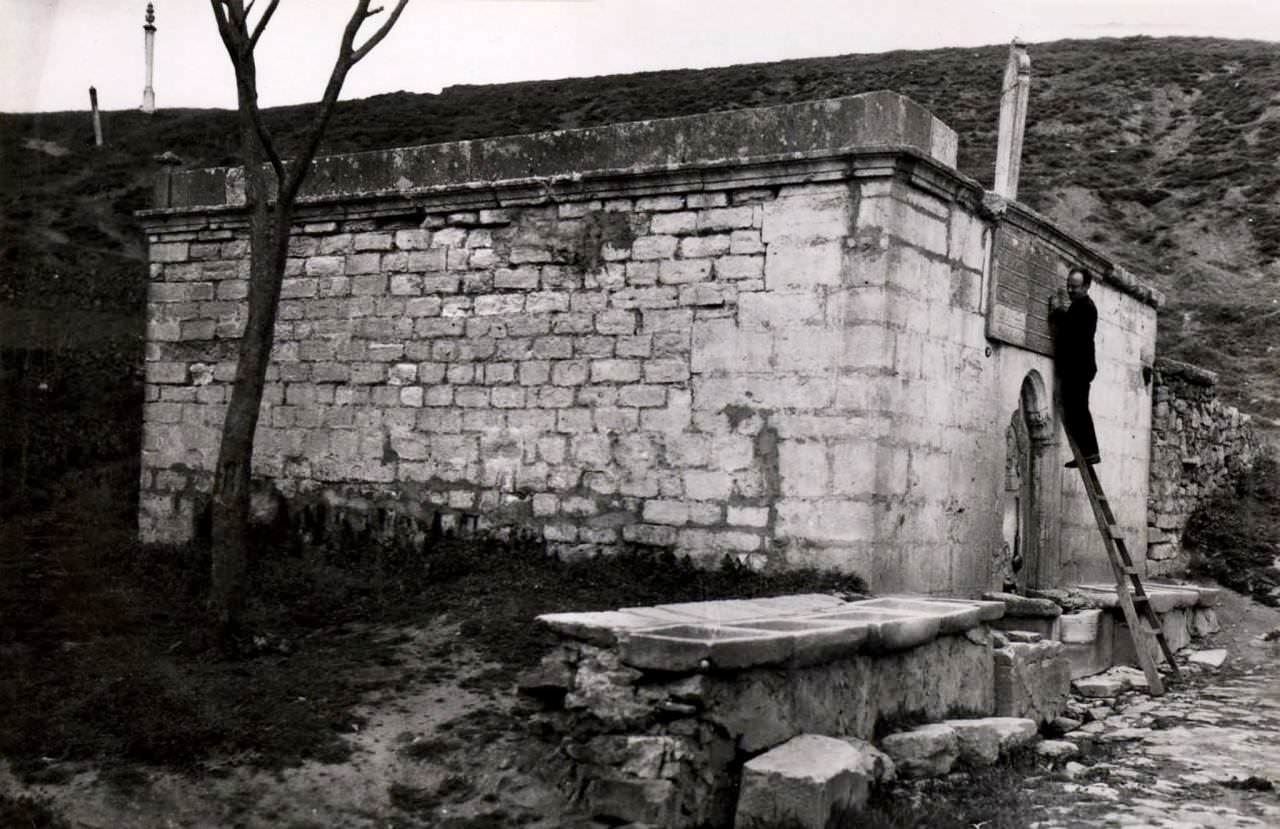 Kadınlar Çeşmesi / 1936