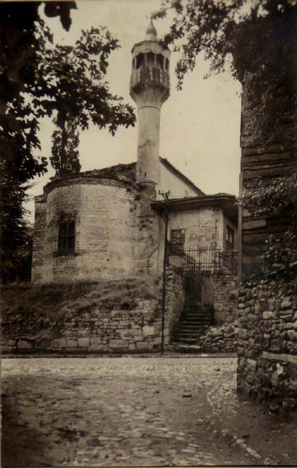 Kefeli Mescidi, 1940