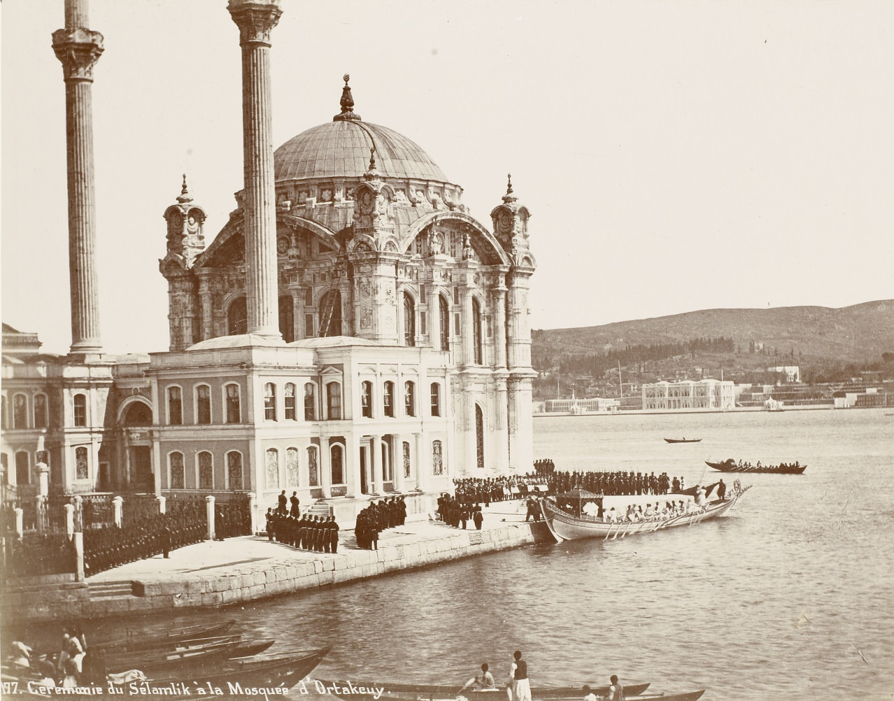 Ortaköy Camii'nde Selamlık Töreni Gulmez Fréres