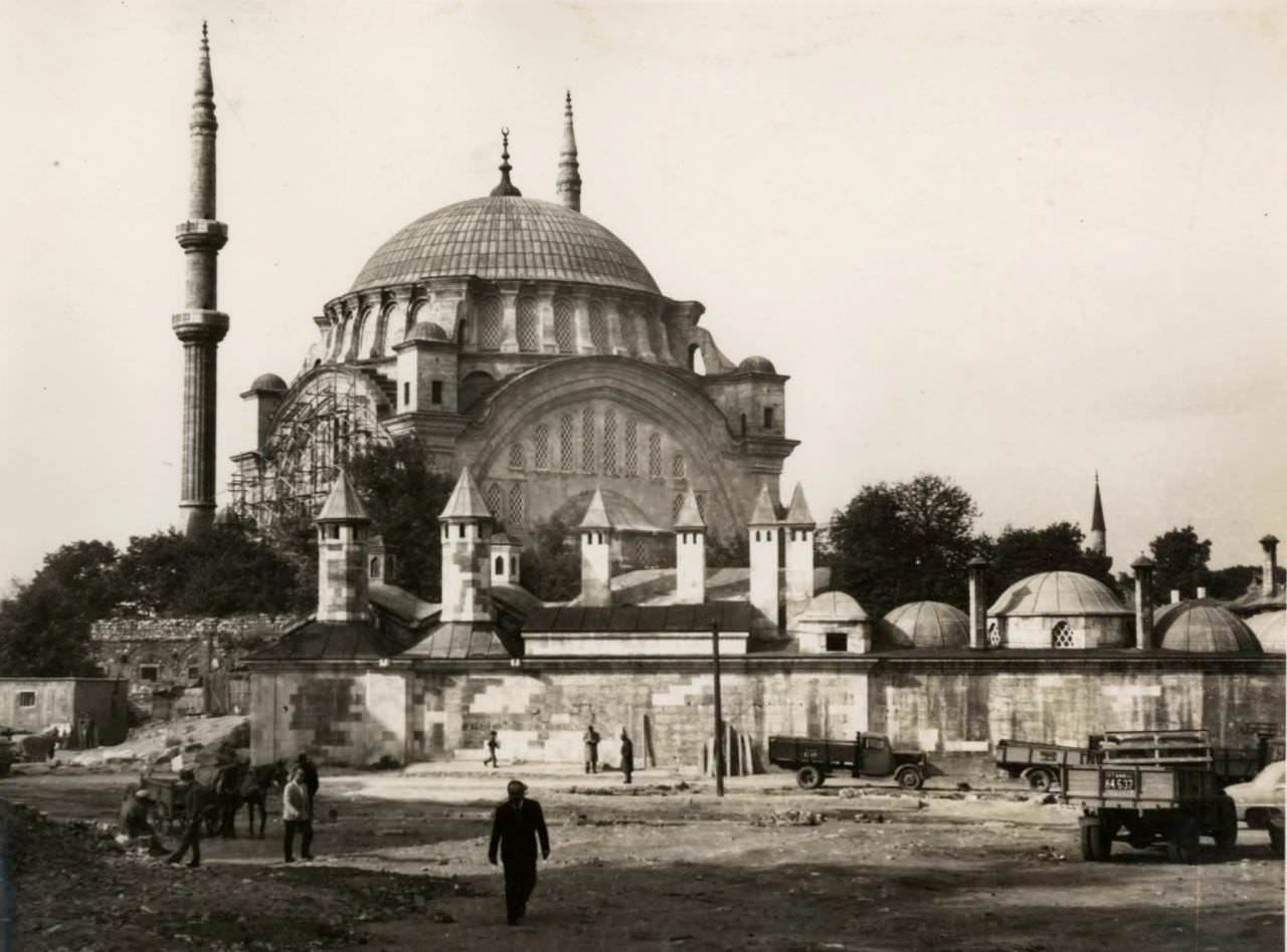 Restorasyon sonrası Nuruosmaniye Camii SALT Araştırma, Ali Saim Ülgen Arşivi