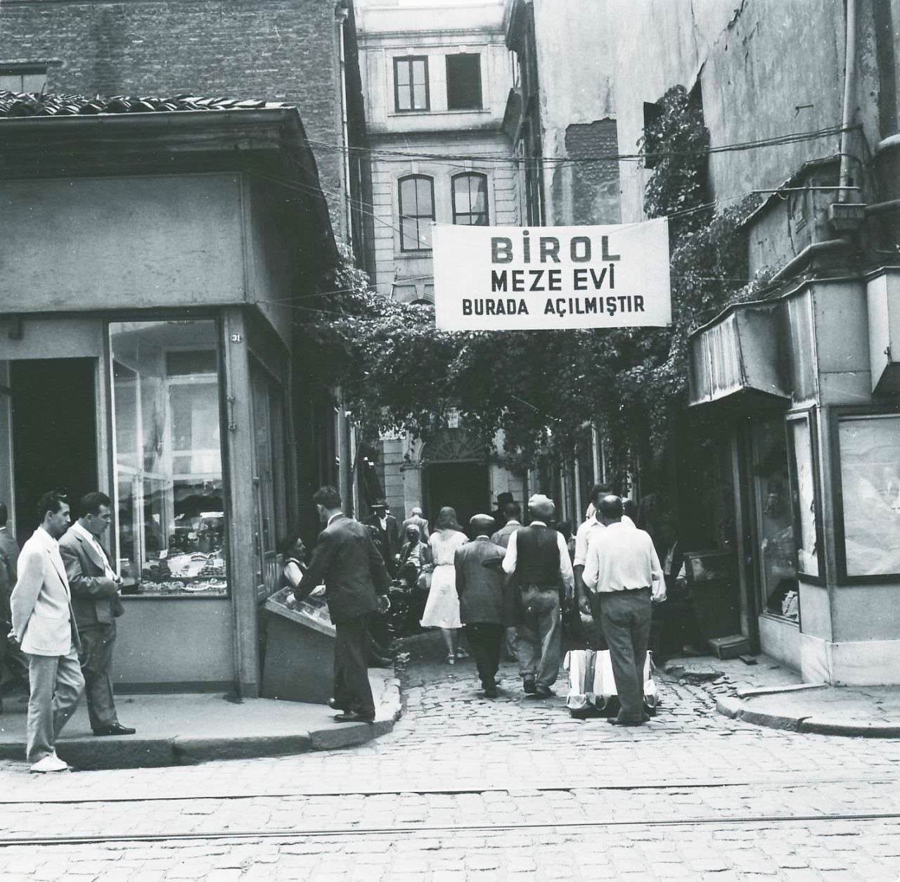 Sirkeci / Bugünkü Kafkas Geçidi Çıkmazı.