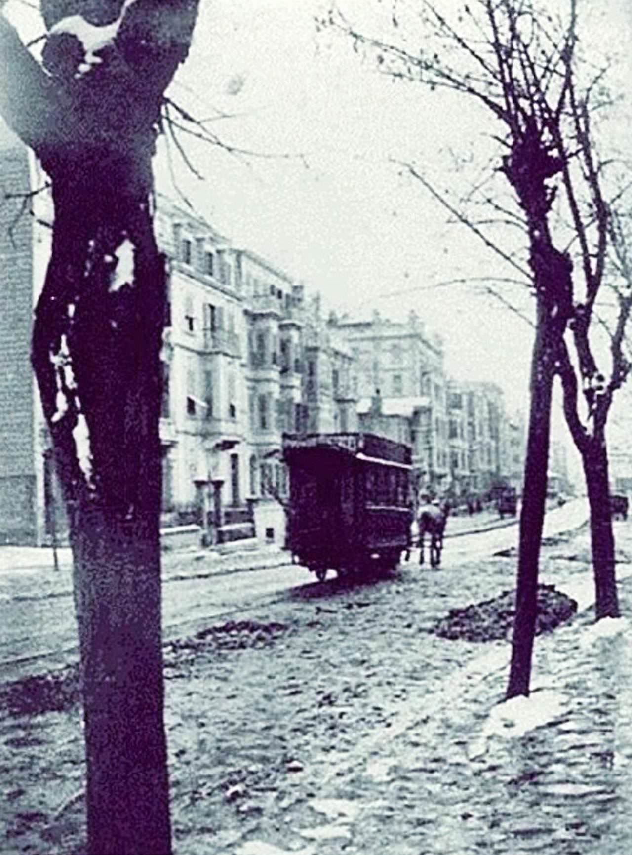 Şişli Büyükdere Caddesi'nde Atlı Tramvay / 1907