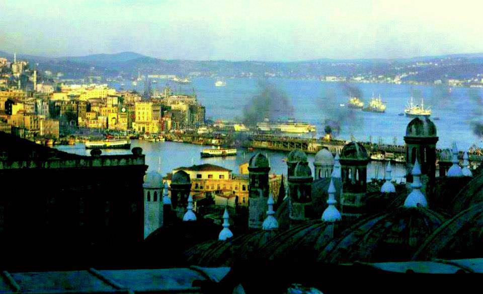 Süleymaniye Avlusu'ndan manzara