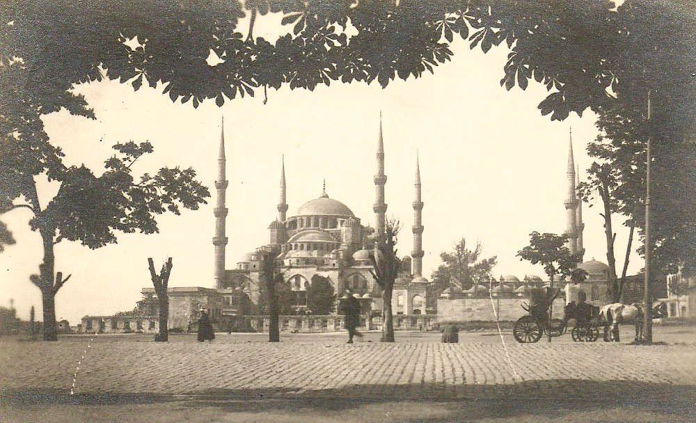 Sultan Ahmet Camii, 1926