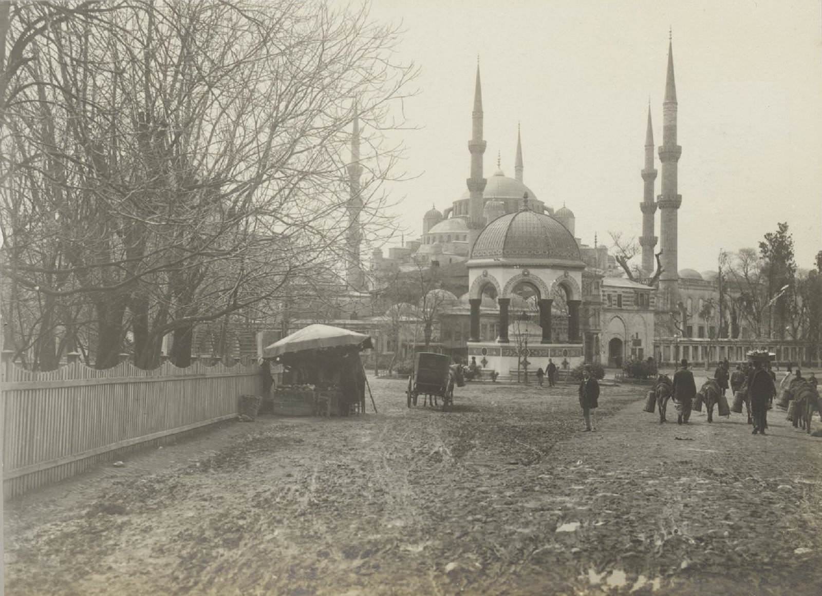 Sultanahmet ve Alman Çeşmesi / 1900'ler