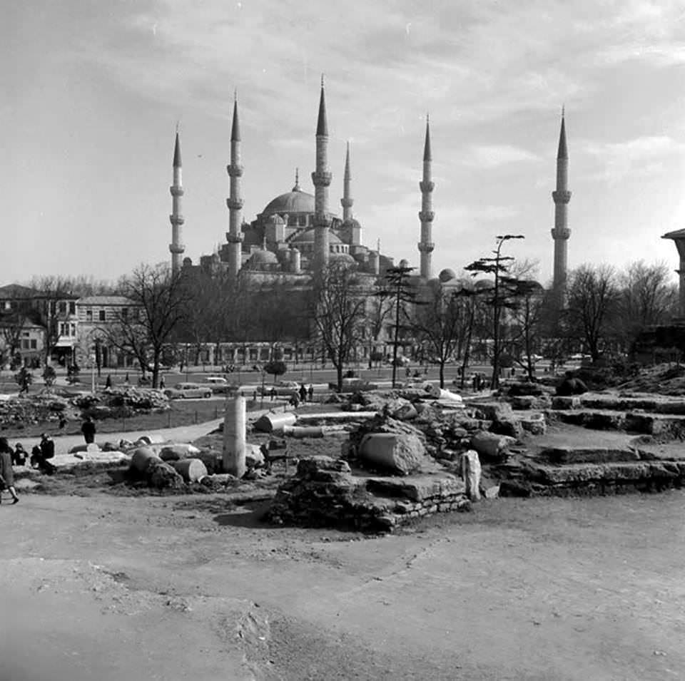 Sultanahmet ve Eski Saray Kalıntıları