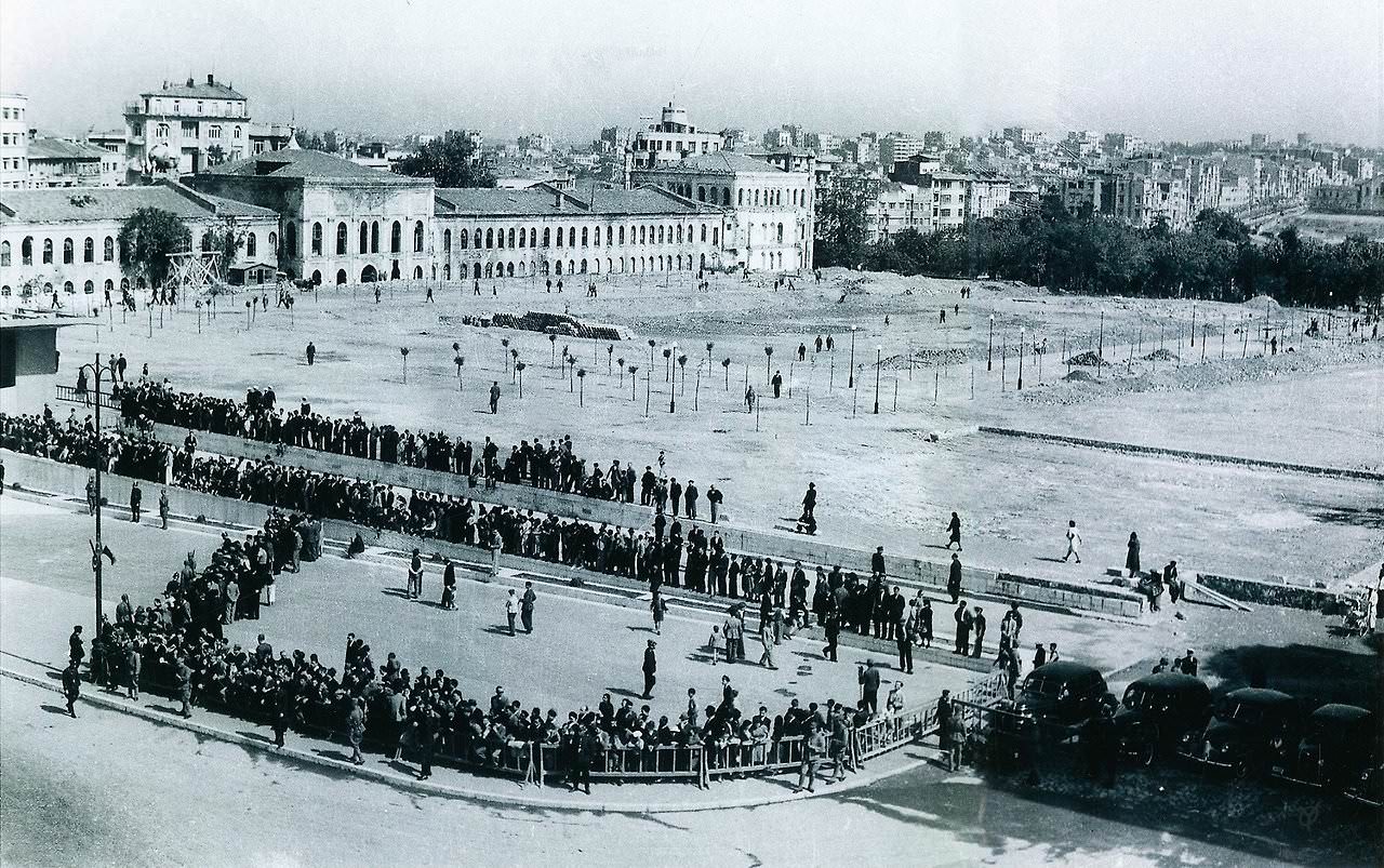 Taksim Meydanı / 31 Mart 1940 Fotoğraf: Hilmi Şahenk