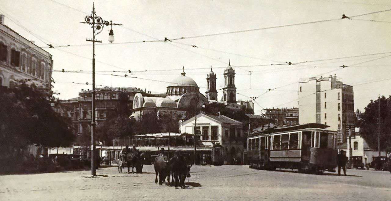 Taksim'de Mandalar