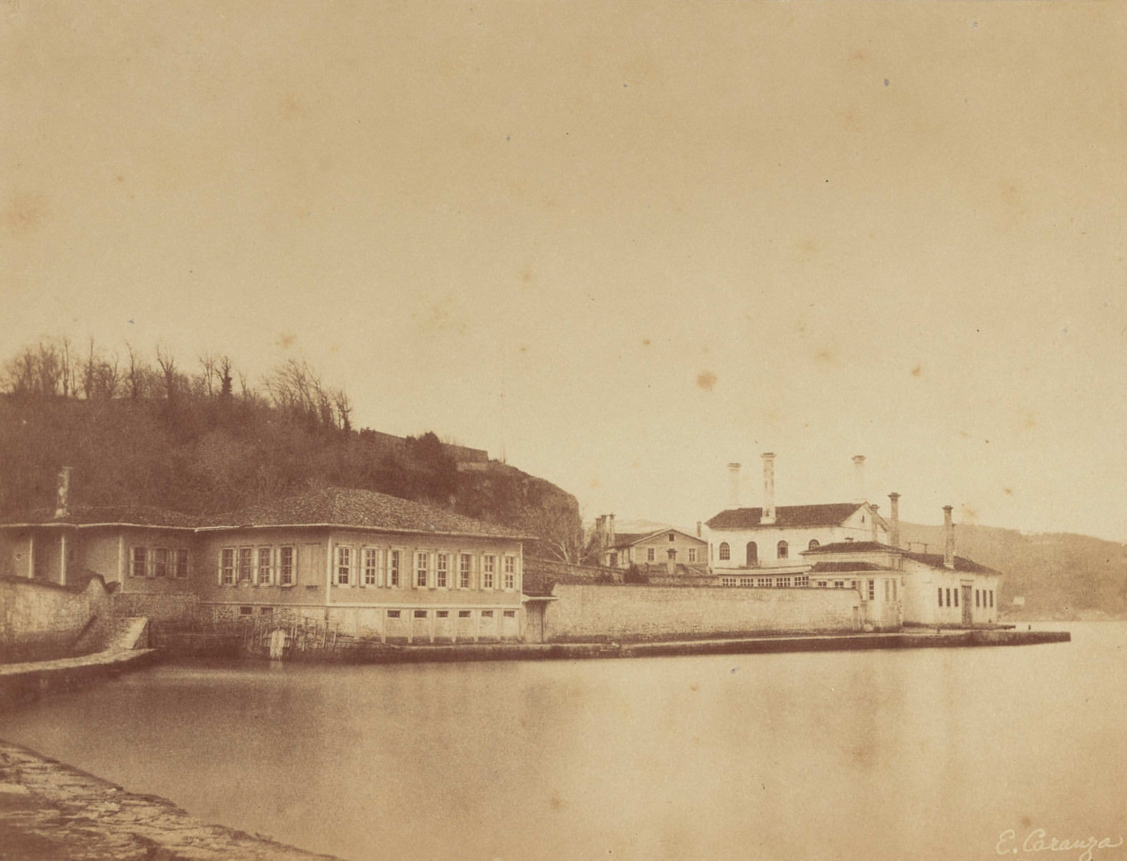 Tarabya'da Avusturya Fabrikası / Ernest De Caranza Fotoğrafı / 1854