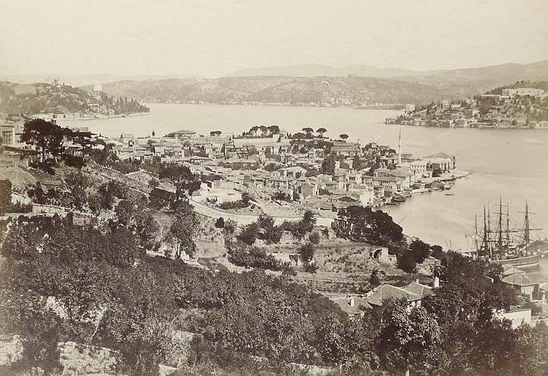 Tepeden Arnavutköy