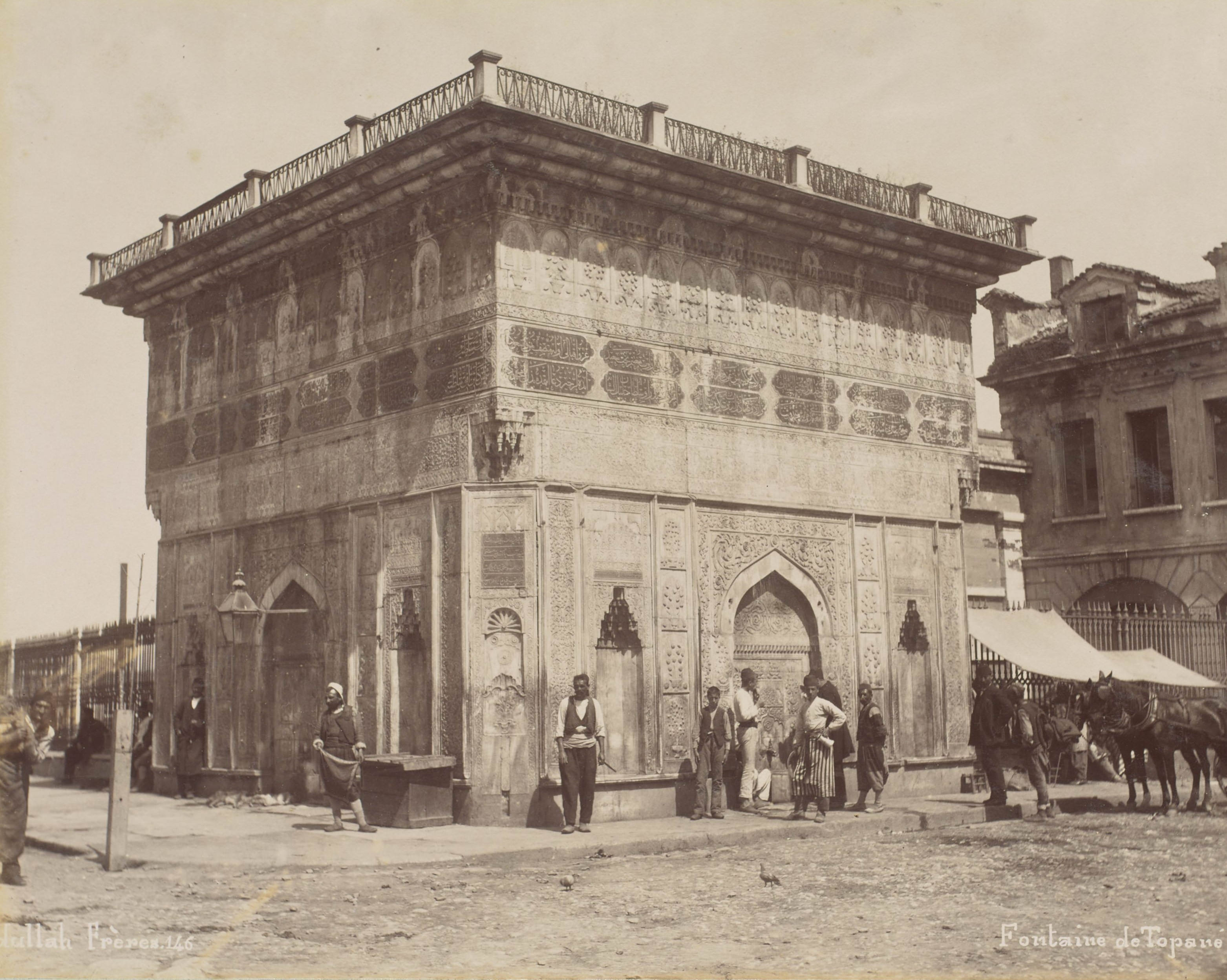 Tophane Çeşmesi / Abdullah Fréres fotoğrafı