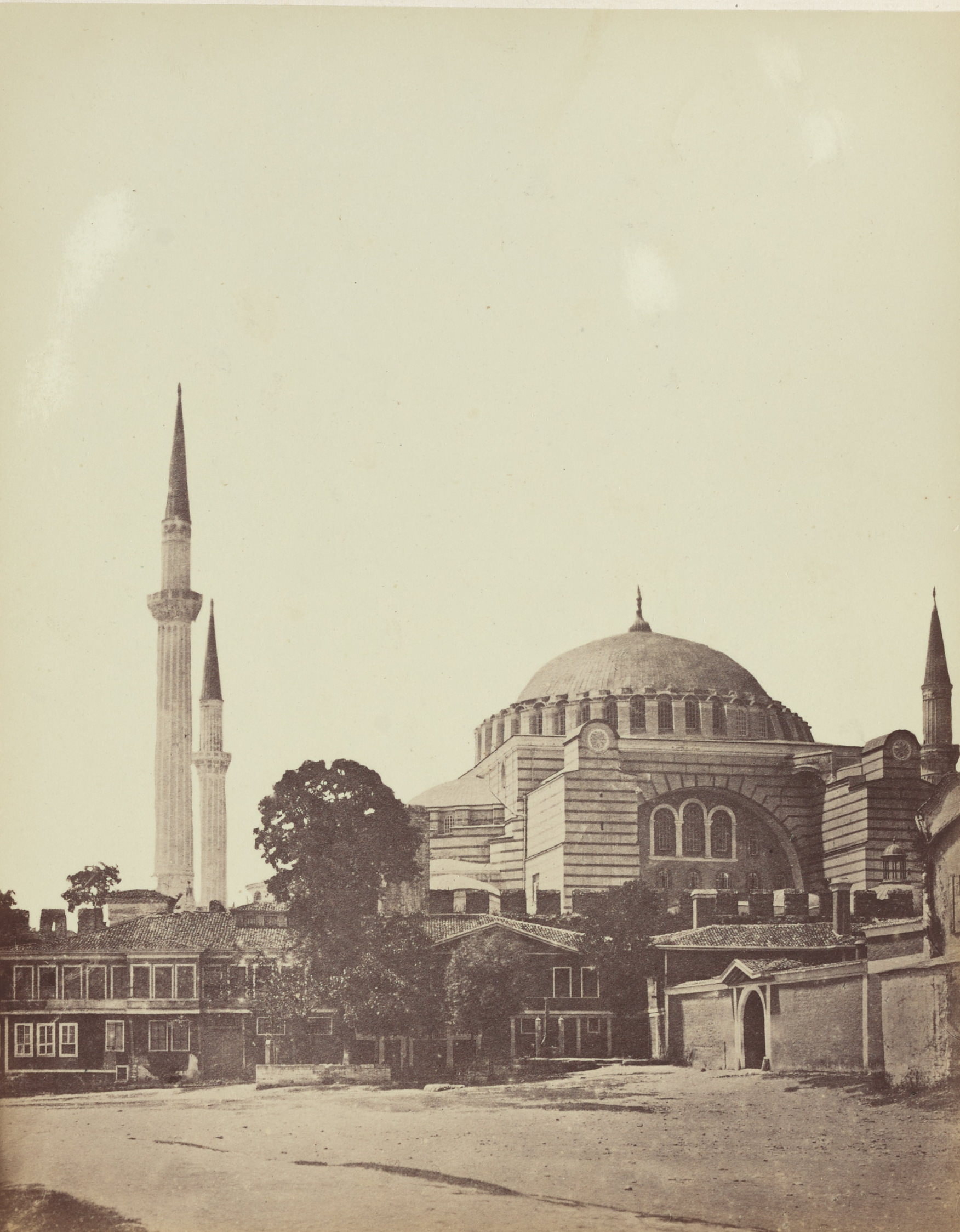 Topkapı Sarayı Avlusu'ndan Ayasofya / James Robertson Fotoğrafı