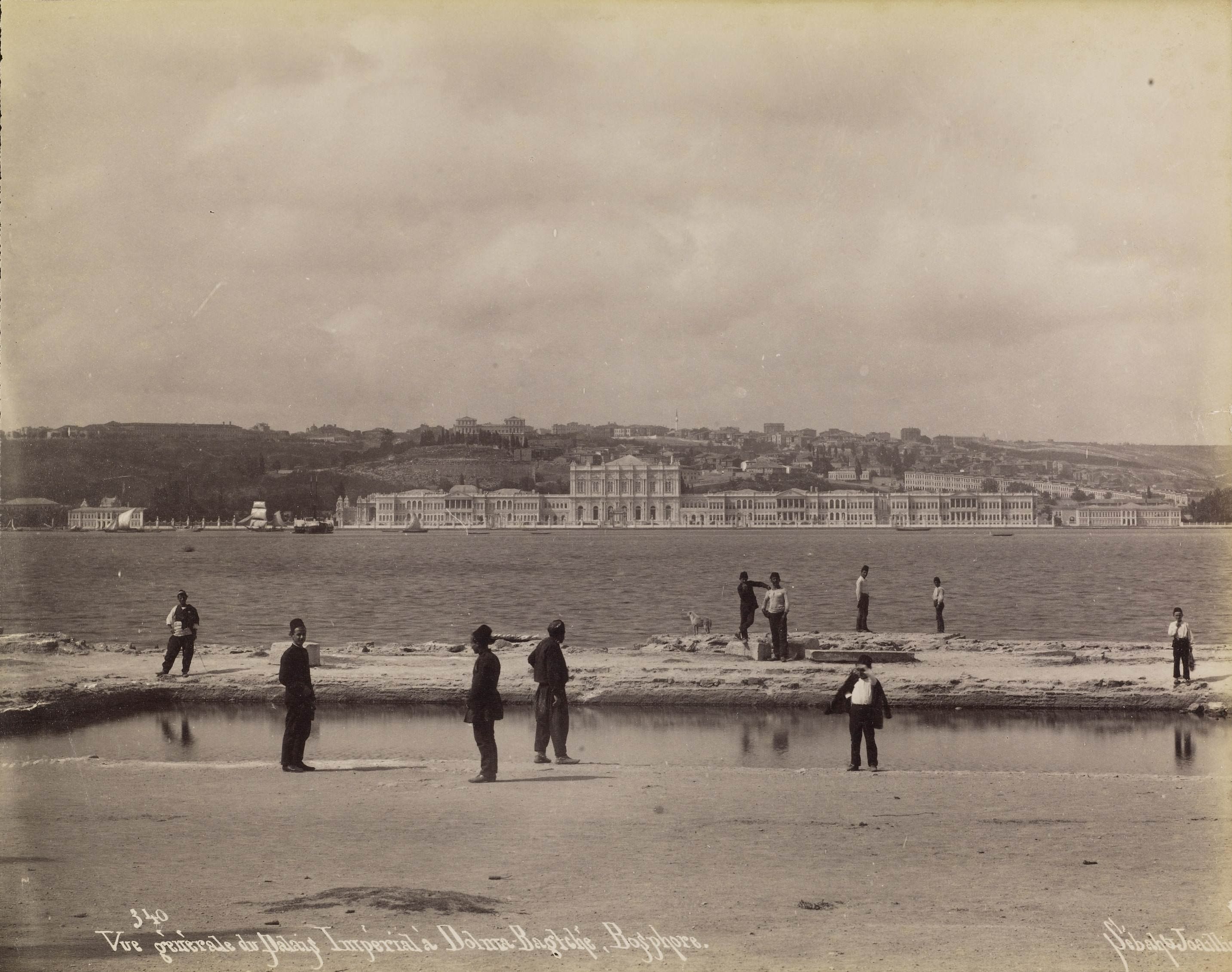 Üsküdar'dan Dolmabahçe Sarayı / Sébah ve Joaillier Fotoğrafı / 1883