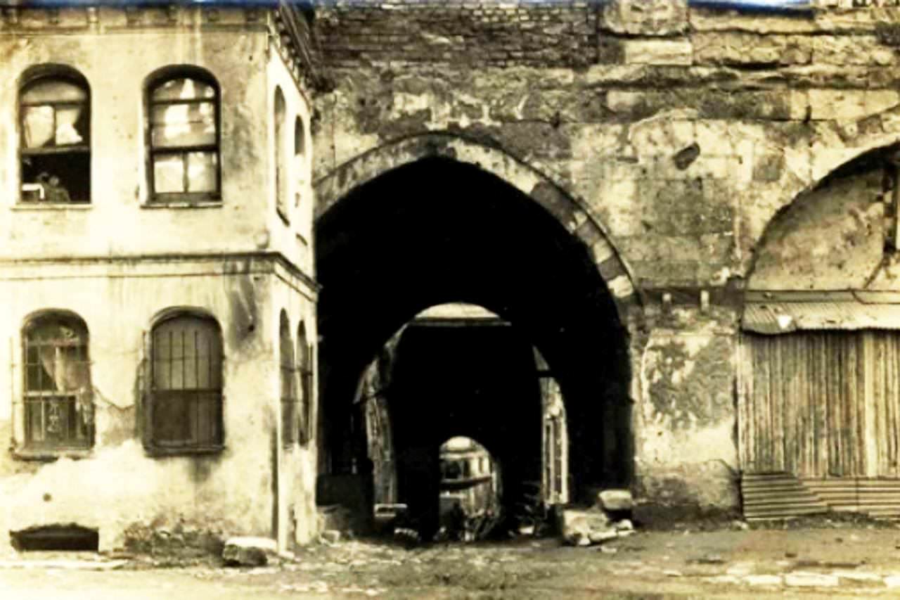  Vezir Hanı - Çemberlitaş / 1937.