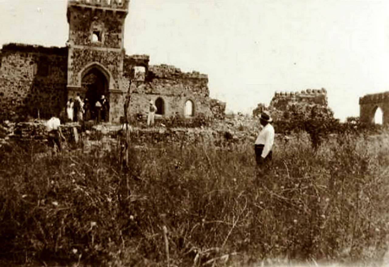 Yassıada, 1932