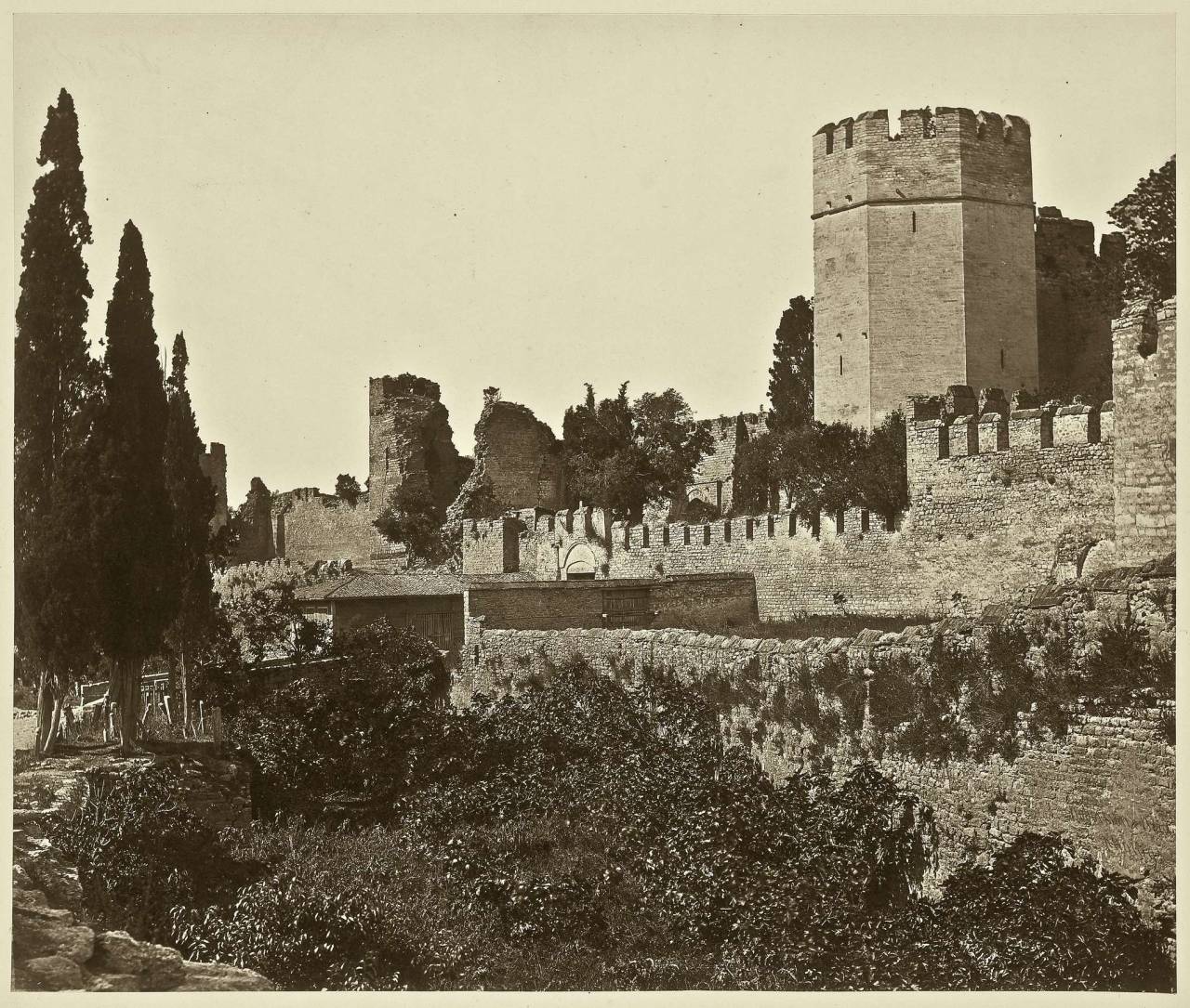 Yedikule ve Yedikule Kapısı / 1855 James Robertson; Felice Beato