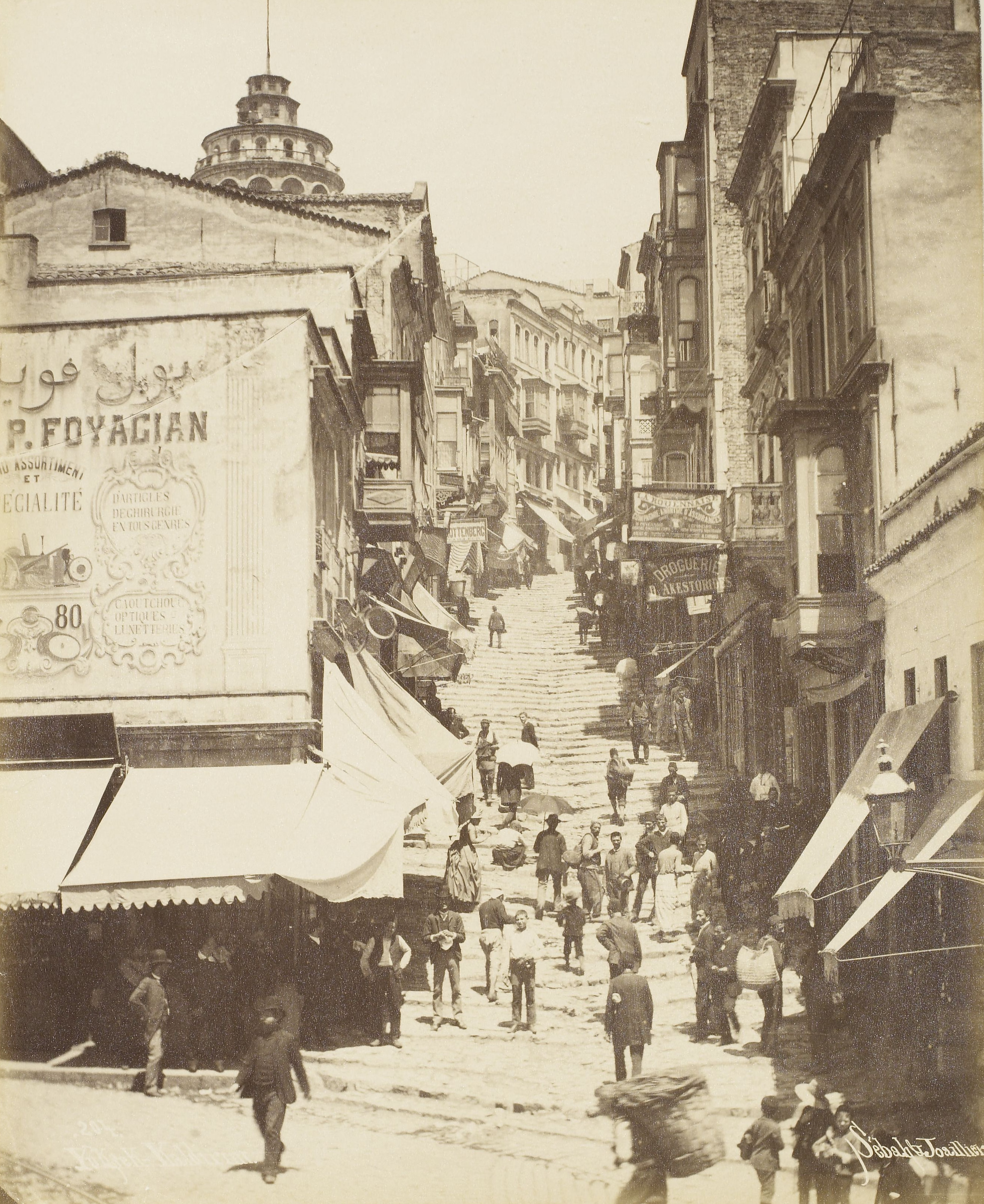 Yüksekkaldırım / Sébah & Joaillier Fotoğrafı