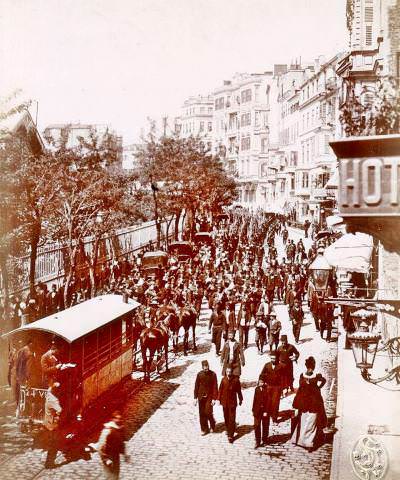 1910 yılında Meşrutiyet Caddesi, Beyoğlu