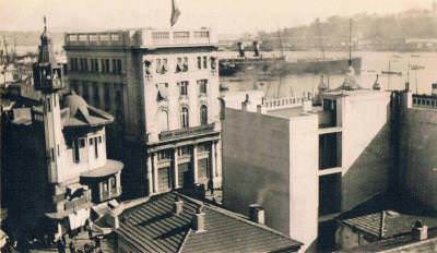 1921 yılında Karaköy ve Merzifonlu Kara Mustafa Paşa Camii