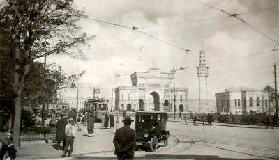 1930 civarlarında Beyazıt Meydanı