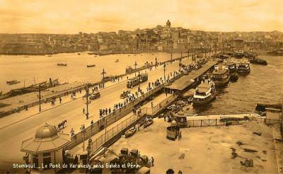 4. Galata Köprüsü SB:  http://eski.istanbulium.net/post/98382525693/4-galata-koprusu